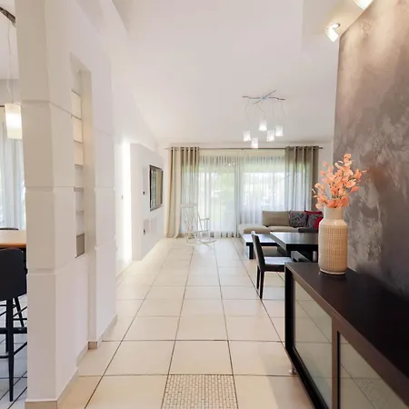 Mavitaplace Familia, Jacuzzi-whirlpool, Vila *