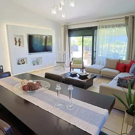 Vila Mavitaplace Familia, Jacuzzi-whirlpool,