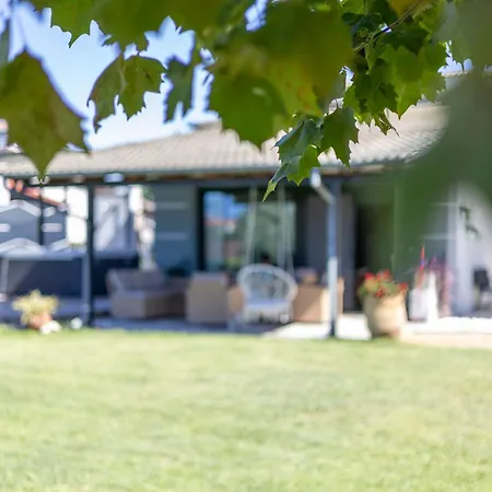 Vila Mavitaplace Familia, Jacuzzi-whirlpool, Kateríni