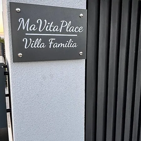 Mavitaplace Familia Jacuzzi-whirlpool, Olympus Riviera Villa *
